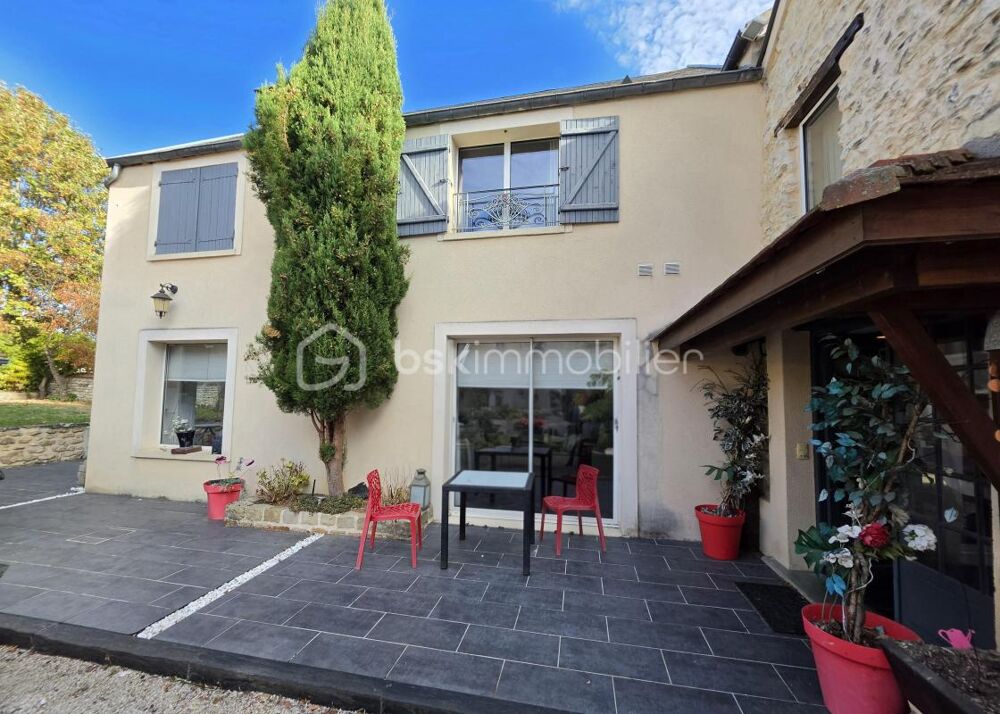 Vente Maison Maule Plein Centre – Maison de charme 246 M²+ Plateau brut 70 m² (Bureaux / Pro / Appartement) Maule