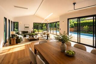  Villa à vendre 4 pièces 208 m²