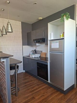  Appartement à louer 2 pièces 40 m²