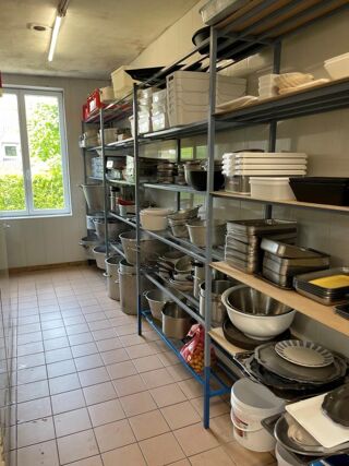  Immeuble à vendre 5 pièces 738 m²