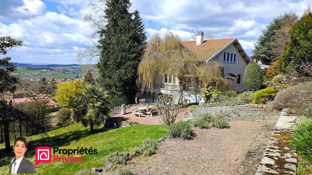 THIZY-LES-BOURGS (69240) Maison individuelle 223 m² habitables, terrain 2000 m², 4 chambres, garages, annexes