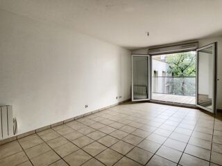  Appartement à louer 3 pièces 63 m²