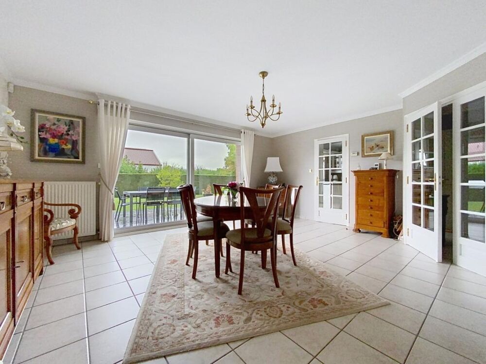 Vente Villa VILLA INDIVIDUELLE DE 1996 BATIE SUR 615 M² Houplines