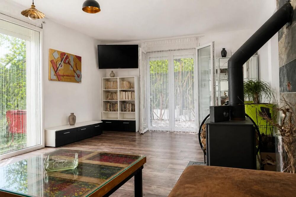 Maison de 6 pièces de 132 m² proche de toute commodité à Céret