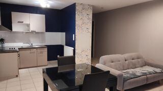  Appartement à louer 2 pièces 45 m²