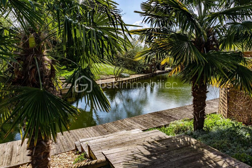 Vente Maison MAGNIFIQUE MAISON OSSATURE BOIS 5 CHAMBRES AVEC GARAGE DANS DOMAINE SÉCURISÉ AVEC LACS PRIVÉS, TERRAINS DE TENNIS PRIVÉS ET GARD Misy sur yonne