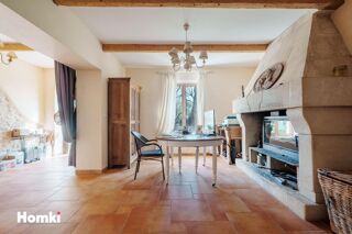  Propri�t�/ch�teau � vendre 5 pi�ces 215 m�