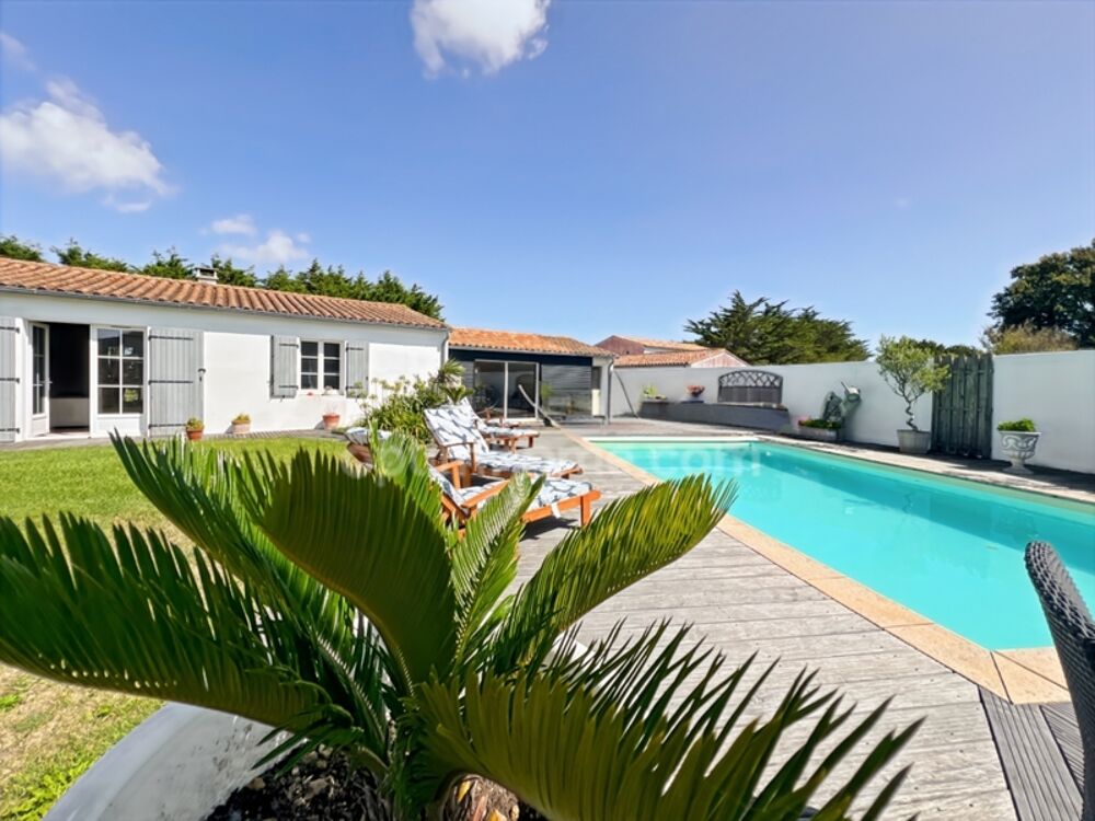 villa à vendre 6 pièces SAINT CLEMENT DES BALEINES (17)
