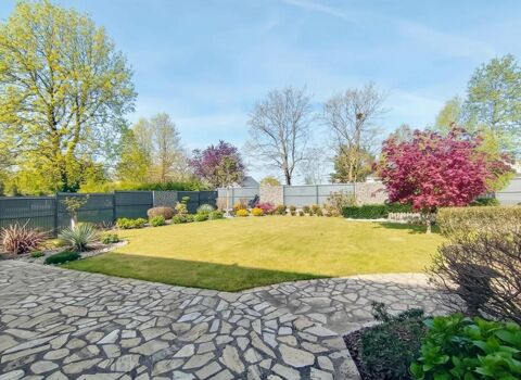   Maison 175 m� avec 5 chambres � Oisseau Maison - 7 pi�ce(s) - 175 m�