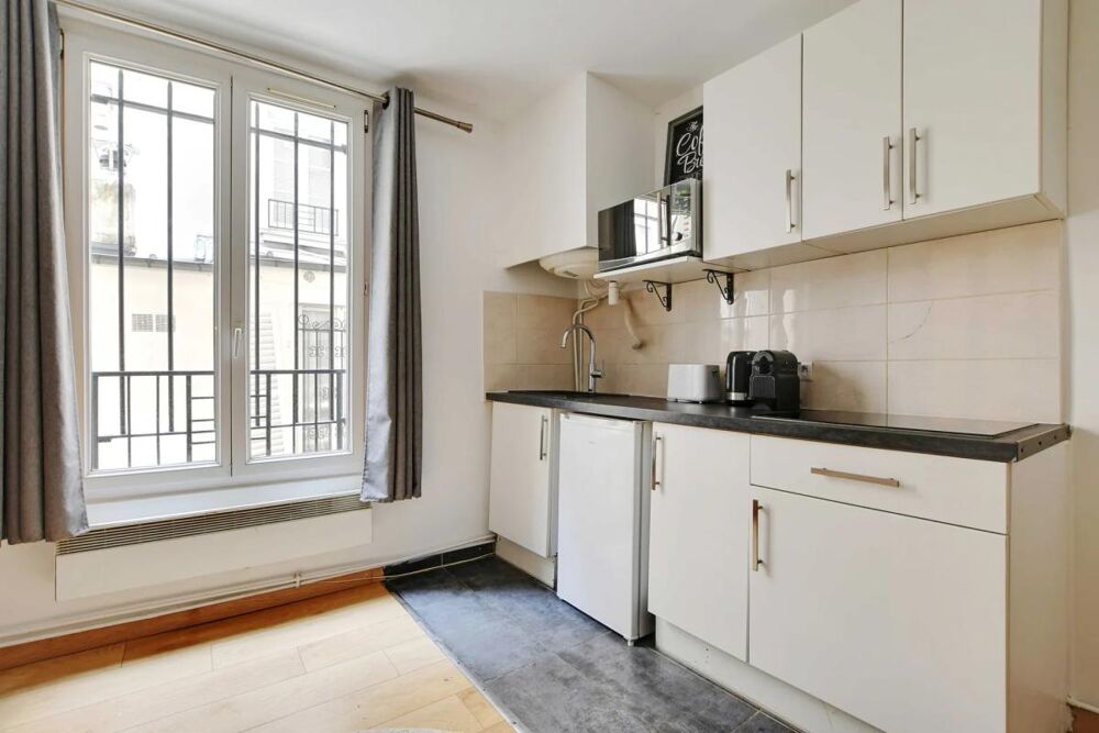 Vente Appartement Appartement 2 pièces de 30 m² au calme absolu –  75011 Paris 11