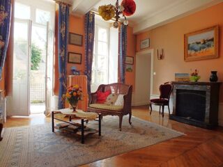  Propriété/château à vendre 15 + pièces 450 m²