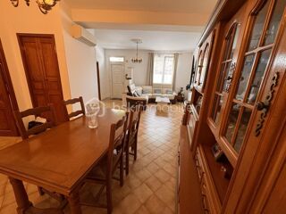  Immeuble � vendre 7 pi�ces 156 m�