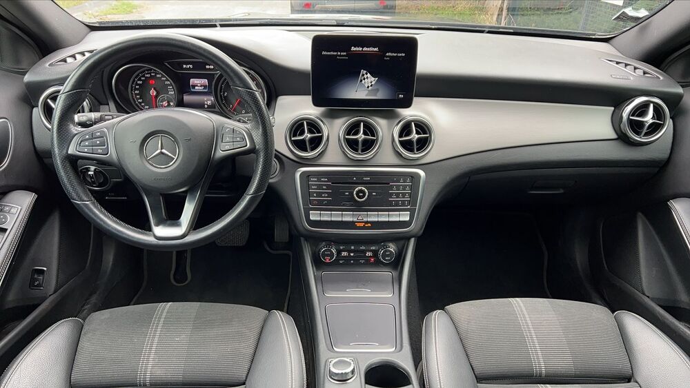 Classe GLA 2.1 200 CDI 136 Business - Automatique 2019 occasion 63000 Clermont Ferrand