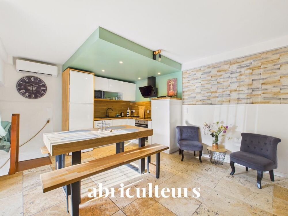 Maison de village rénovée avec 2 chambres à vendre à Grans (13450)