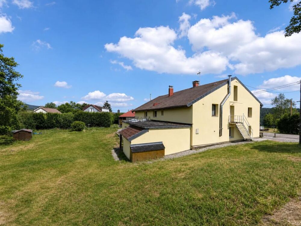 Maison 15 pièces 390 m² · à Nanchez · 390 m² · 258 000 €