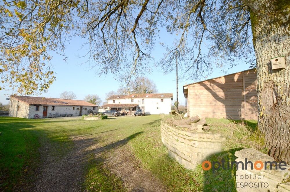 Maison 7 pièces 257 m² · à Mauprevoir · 257 m² · 355 000 €