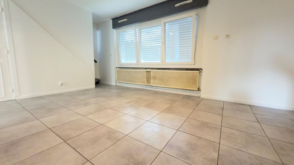 Vente Maison MAISON BATIR 3 CHAMBRES JARDIN ET GARAGE PROCHE METRO Lomme