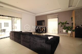  Villa à vendre 6 pièces 223 m²
