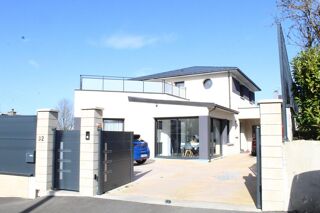  Villa � vendre 7 pi�ces 180 m�