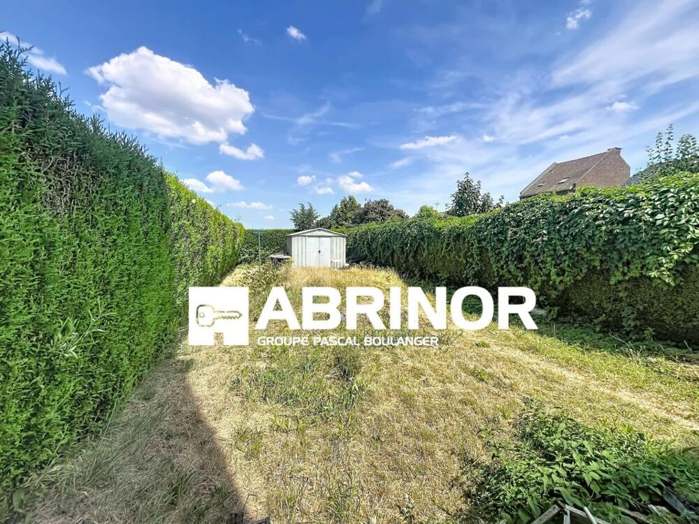APPARTEMENT DE TYPE 3 AVEC JARDIN ET 2 PLACES DE PARKING