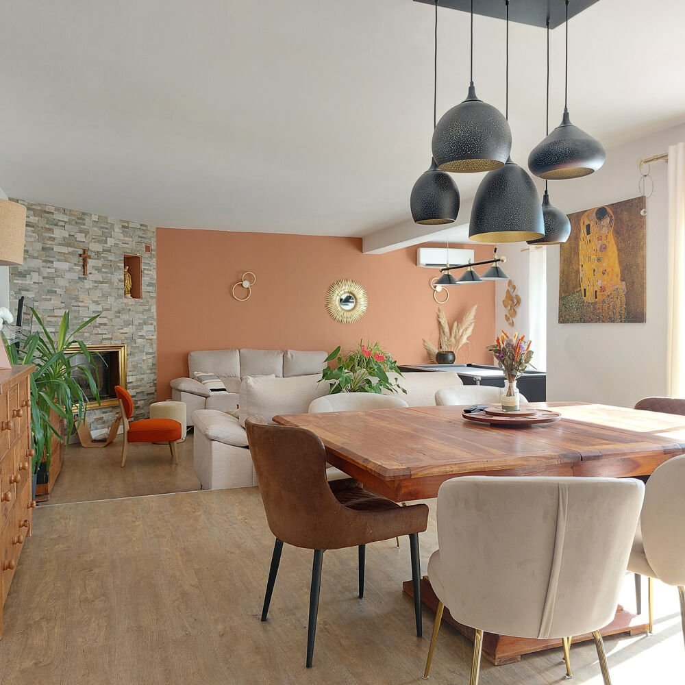 Vente Maison Maison à vendre 7 pièces MONTAUBAN (82), 6 chambres, double garage, piscine, terrain cloturé sur 2326m² de terrain Montauban