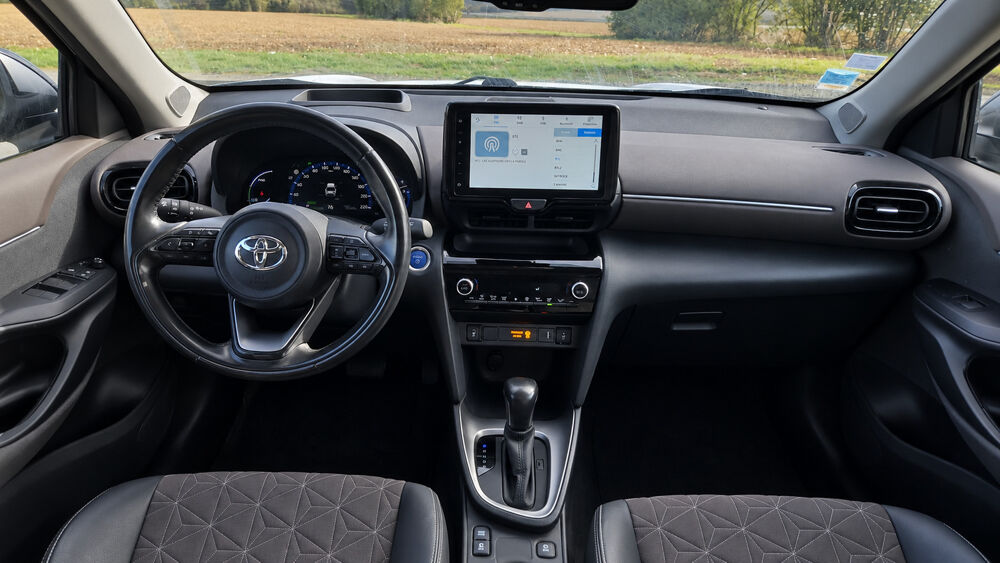 Yaris Cross 1.5 HSD 116 Hybrid E-CVT Collection 2022 occasion 17139 Dompierre Sur Mer