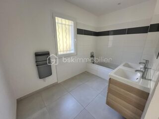  Villa  vendre 4 pices 103 m