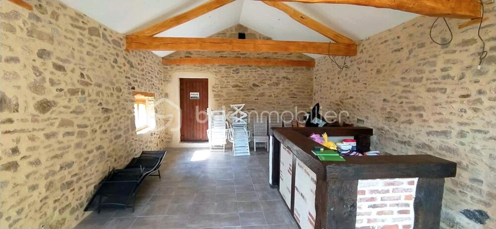 Ensemble gîte, chambres d'hôtes et piscine