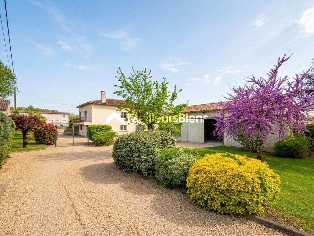 Vente Maison Maison des années 70 – 4 chambres – Dépendance/Hangar 150 m² – Terrain 2 000 m² – Proche centre-ville de Lavaur Lavaur