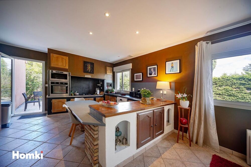 Maison/Villa T8 de 180 m² à Lisle-sur-Tarn 81310