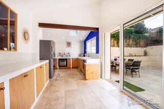  Villa  vendre 4 pices 140 m