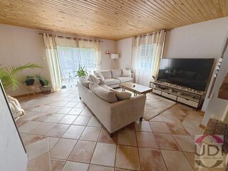 Vente Maison Maison à vendre avec étang et piscine entre Guéret et Ahun Saint yrieix les bois