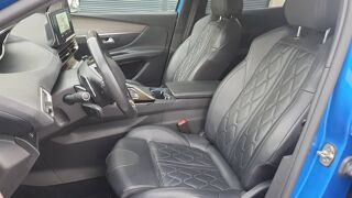 3008 1.6 Hybrid 225 e-EAT8 Gt Pack 2022 occasion 63000 Clermont Ferrand