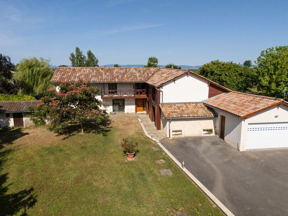 Maison à vendre 8 pièces proche de CHATILLON-SUR-CHALARONNE(01)