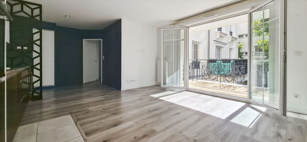 Clamart  Jardin Parisien  3 pièces avec balcon et parking, à deux pas du Tram T6