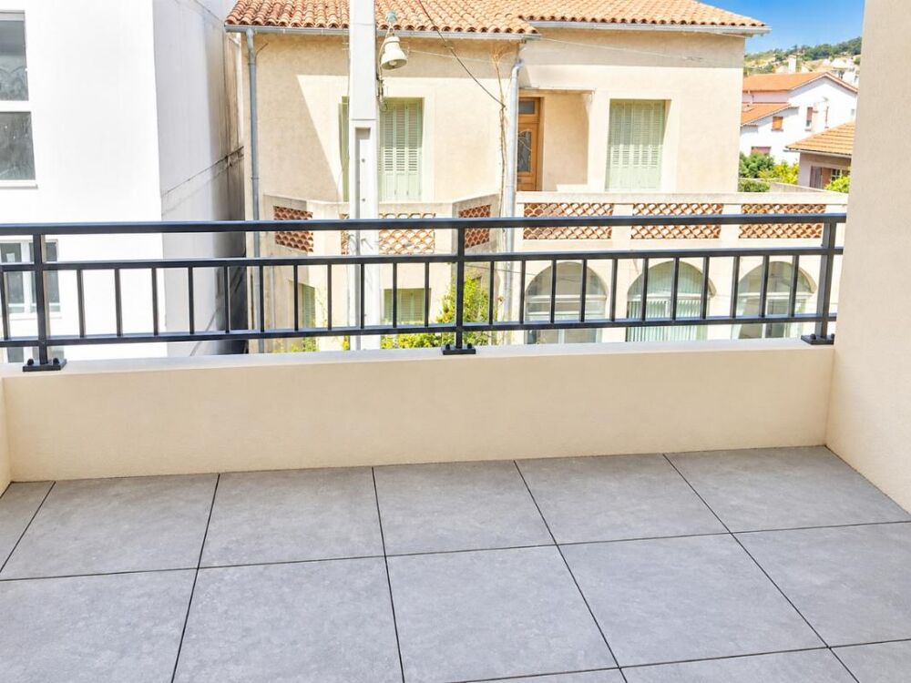 Location Appartement T2 avec terrasse et garage à TOULON Toulon