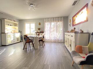  Maison  vendre 6 pices 145 m