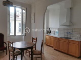  Appartement à louer 3 pièces 65 m²