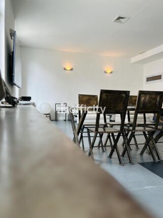  Appartement  vendre 4 pices 156 m