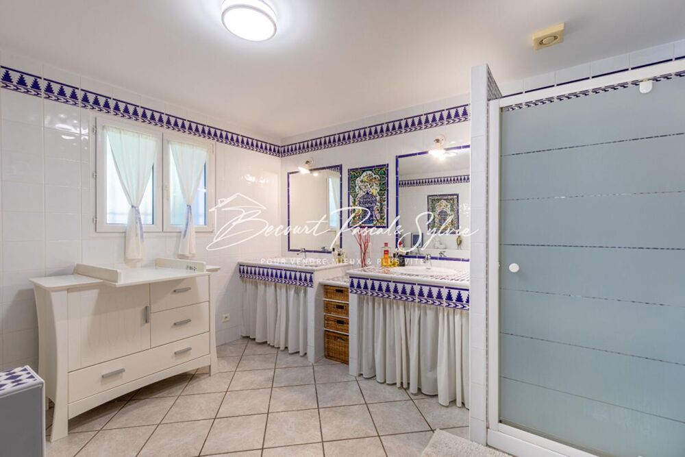 � vendre  Maison Saint-Didier (84210)