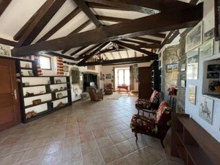  Maison à vendre 14 pièces 407 m²