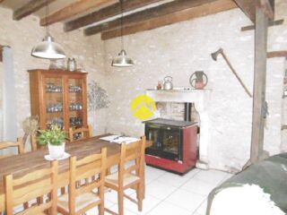  Propriété/château à vendre 6 pièces 176 m²