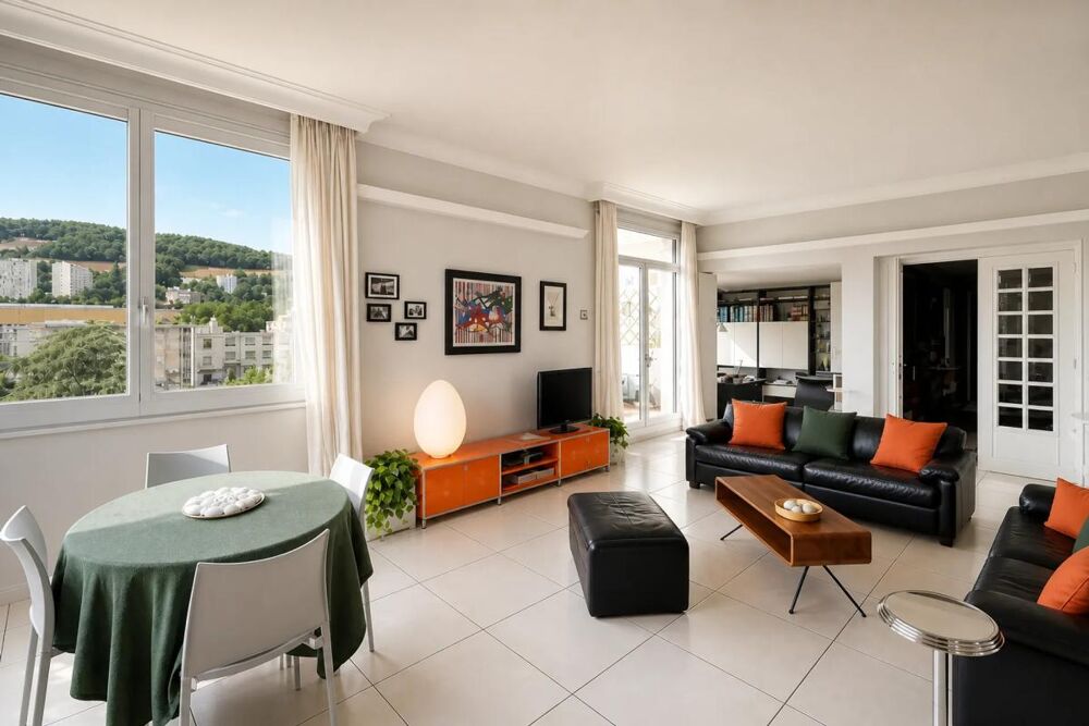 Appartement de 5 pièces de 174 m² à Saint-Étienne