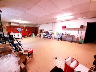  Immeuble  vendre 11 pices 475 m