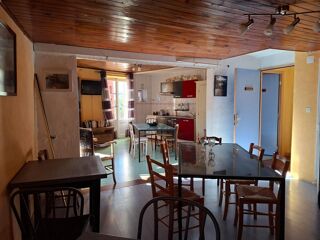  Maison à vendre 12 pièces 338 m²