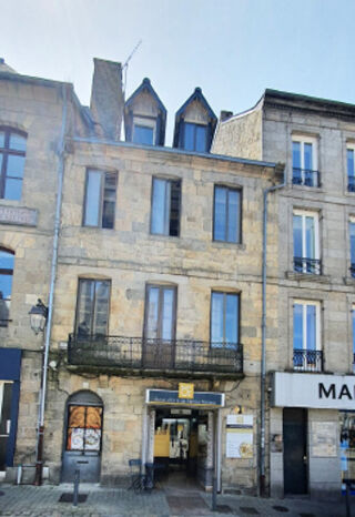  Immeuble � vendre 14 pi�ces 319 m�