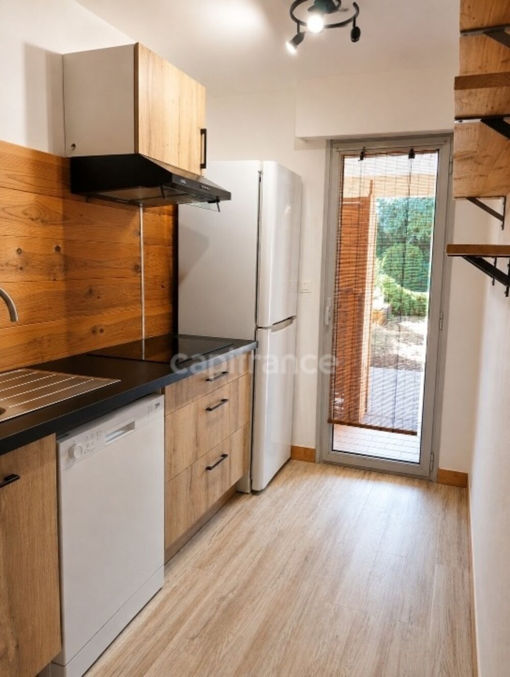 Vente Appartement CHARMANT T3 EN REZ-DE-JARDIN À SAINT-RAPHAËL, SECTEUR VALESCURE Saint raphael