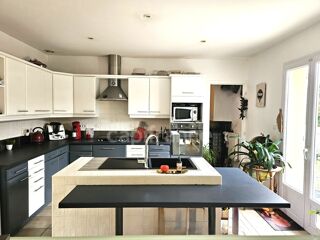  Maison � vendre 6 pi�ces 165 m�