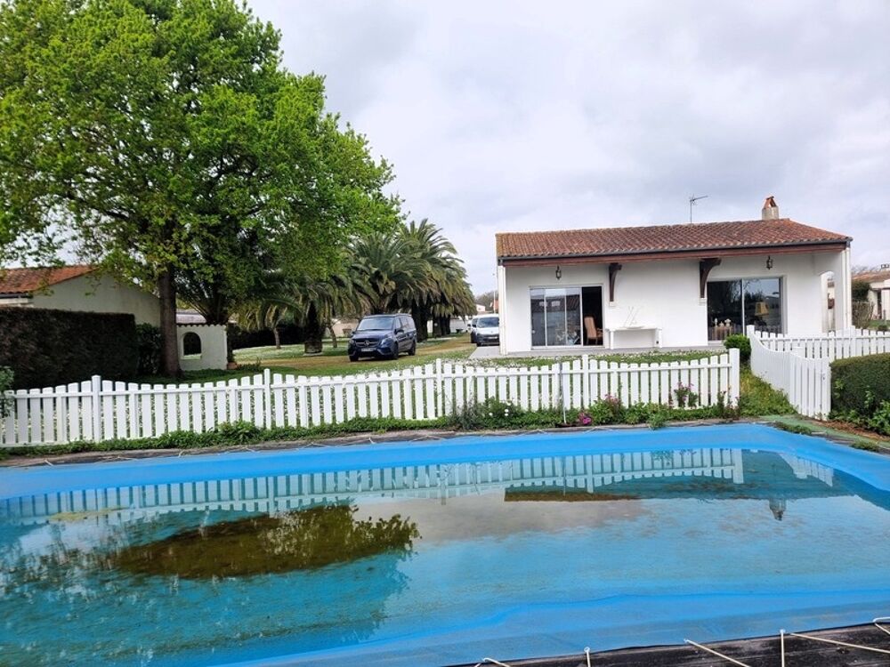 Vente Maison CHÂTEAU D'OLÉRON (17), A vendre - belle propriété édifiée sur terrain paysager de 3 535 m² Le chateau d oleron