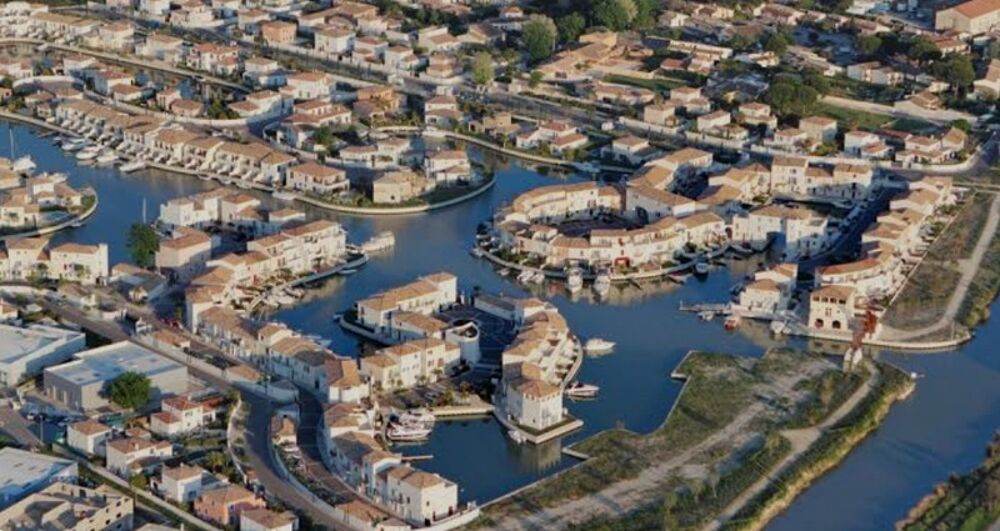 � vendre  Maison Aigues-Mortes (30220)